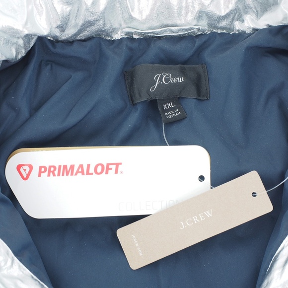 Metallic Short Puffer Jacket with Eco-Friendly Primaloft® - Picture 8 of 9